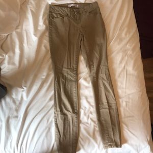 Tan/ khaki skinny jeans